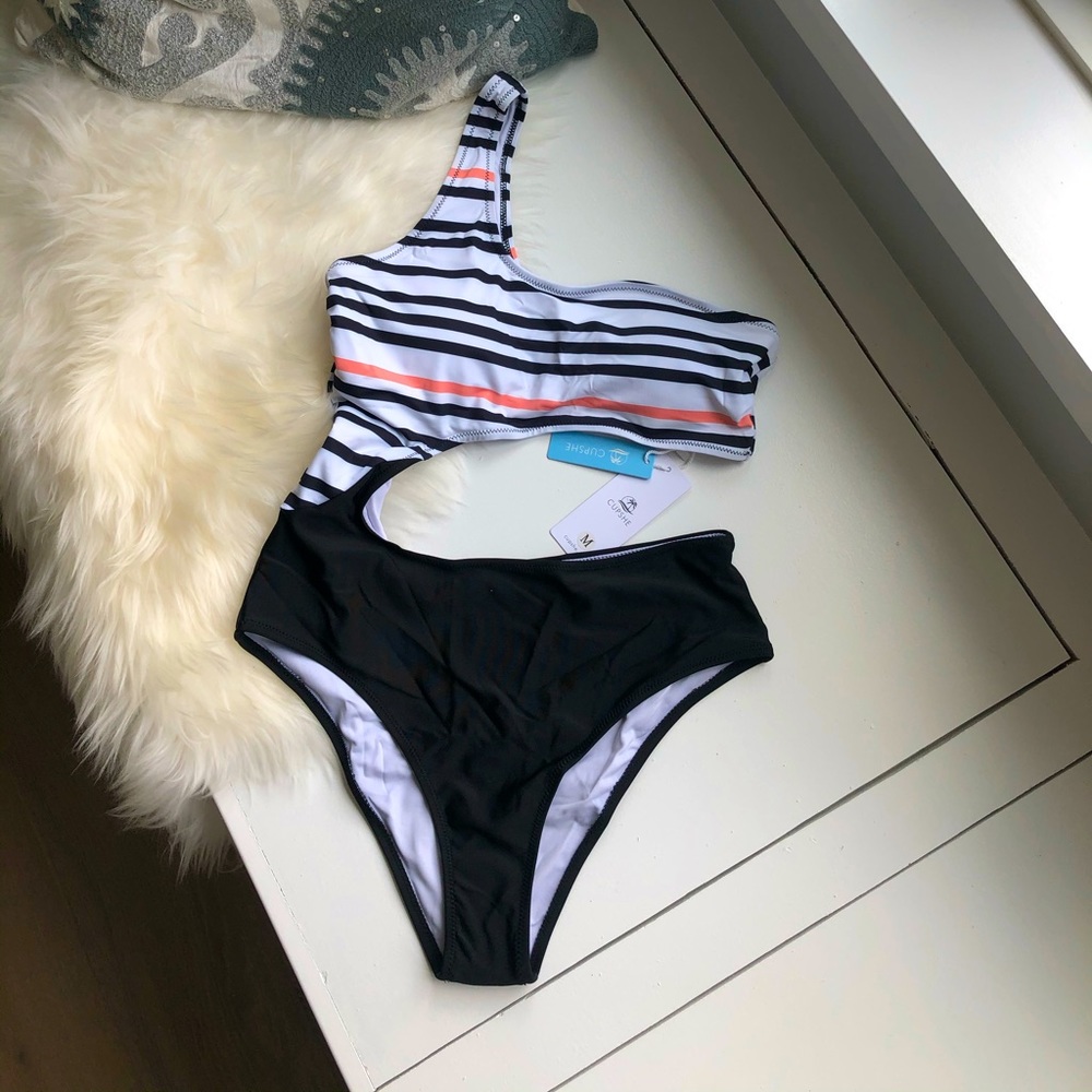 Cupshe one piece swimsuit